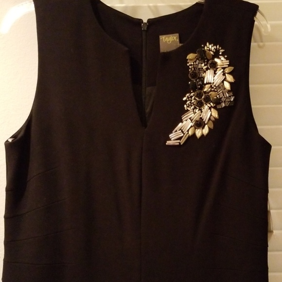 Dress - Picture 2 of 8